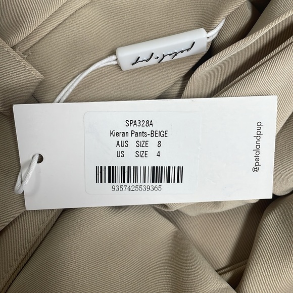 PETAL & PUP Kieran High Rise Wide Leg Pleated Belted Pants in Beige Size 4 NWT - Picture 8 of 14